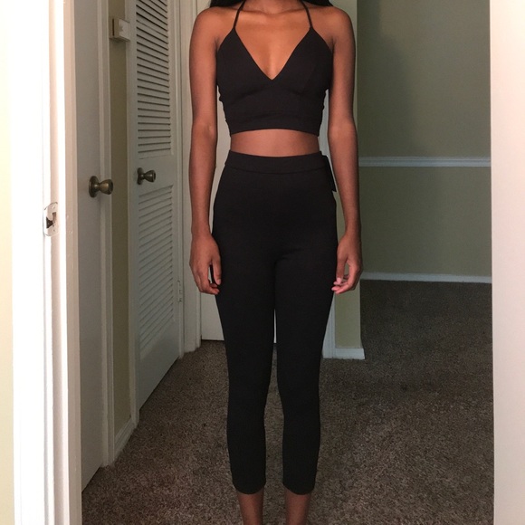 Matching set - Picture 1 of 2